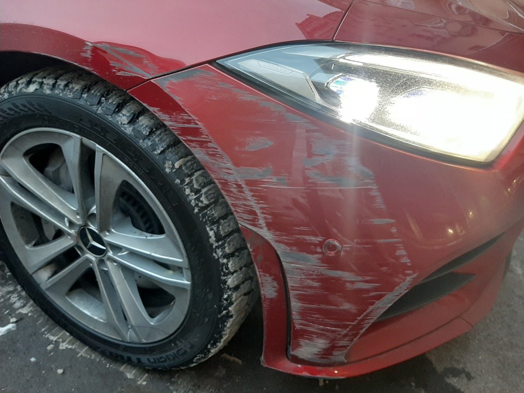 Повреждения Mercedes-benz